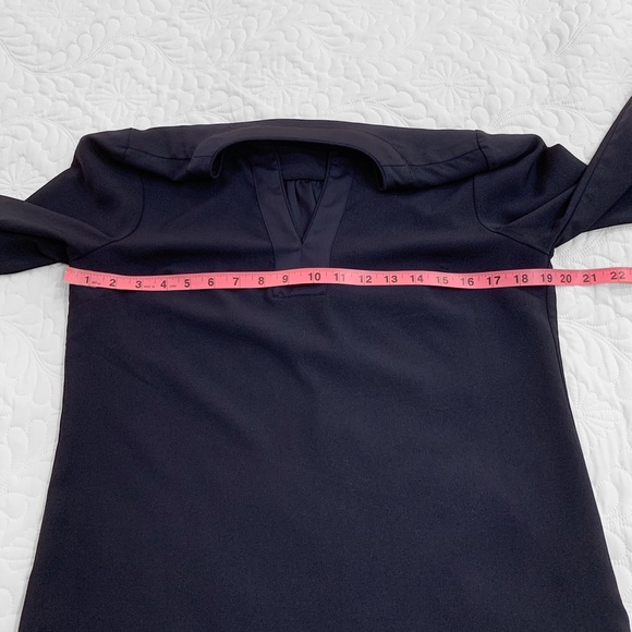 J. Crew Long Sleeve Poly Crepe V-Neck Tunic in Navy Blue - Picture 5 of 11